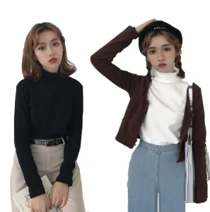 10 mẫu áo thun cổ lọ cho nam và nữ hot nhất