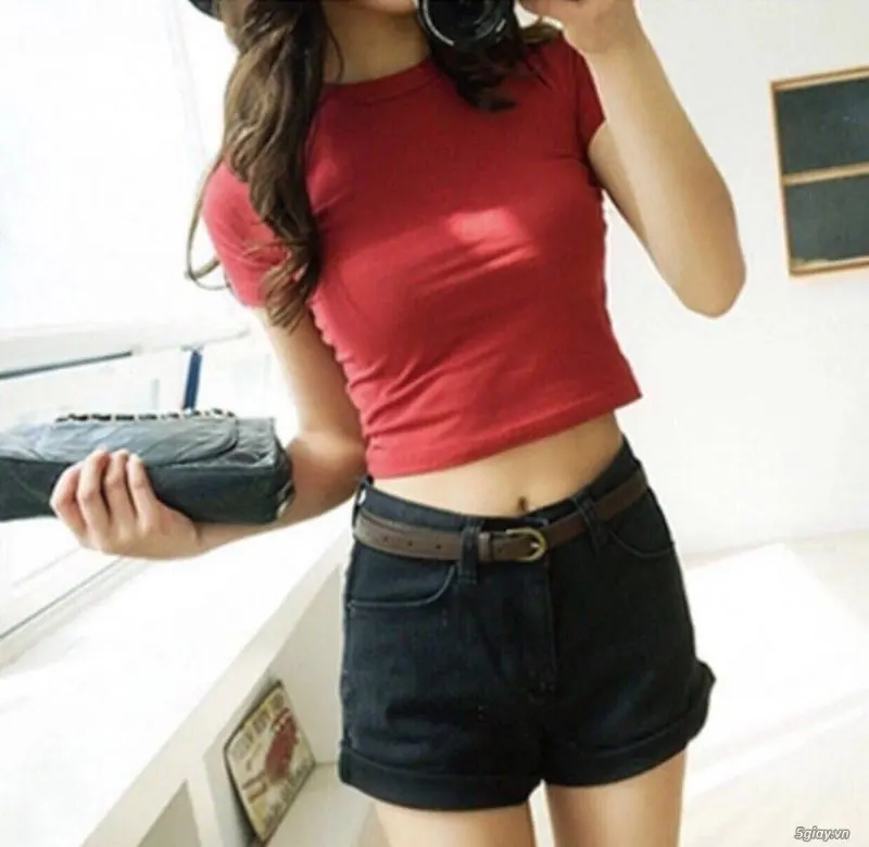 Áo thun gân croptop tay ngắn